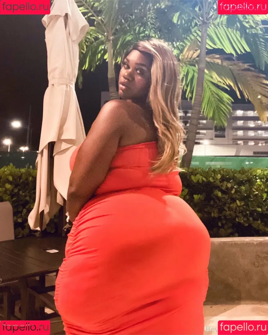 beverlyblue3x Onlyfans Photo Gallery 