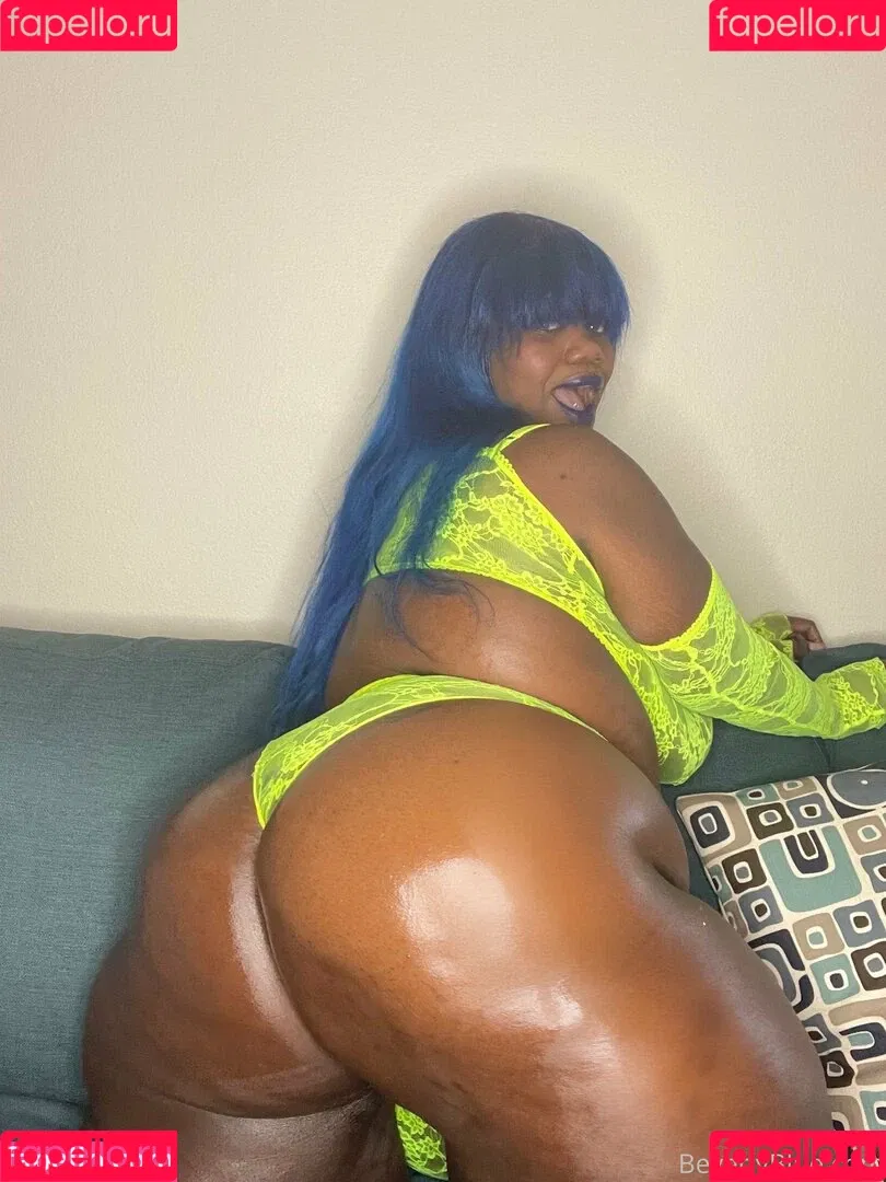 beverlyblue3x Onlyfans Photo Gallery 