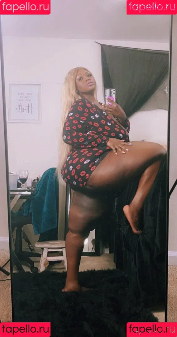 beverlyblue3x Onlyfans Photo Gallery 