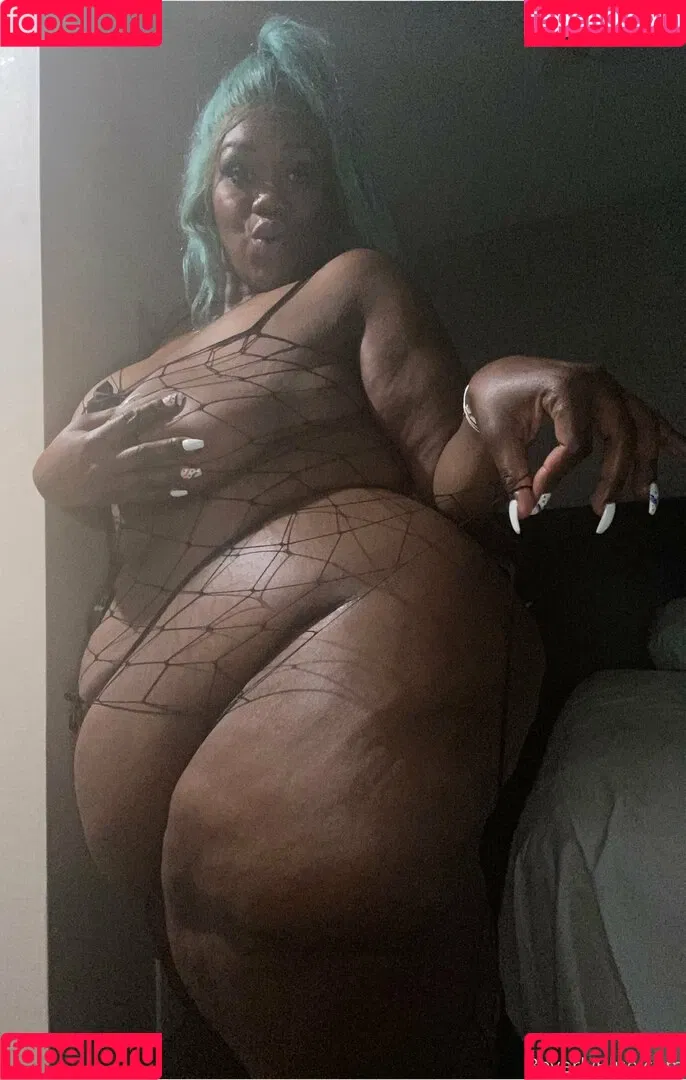 beverlyblue3x Onlyfans Photo Gallery 
