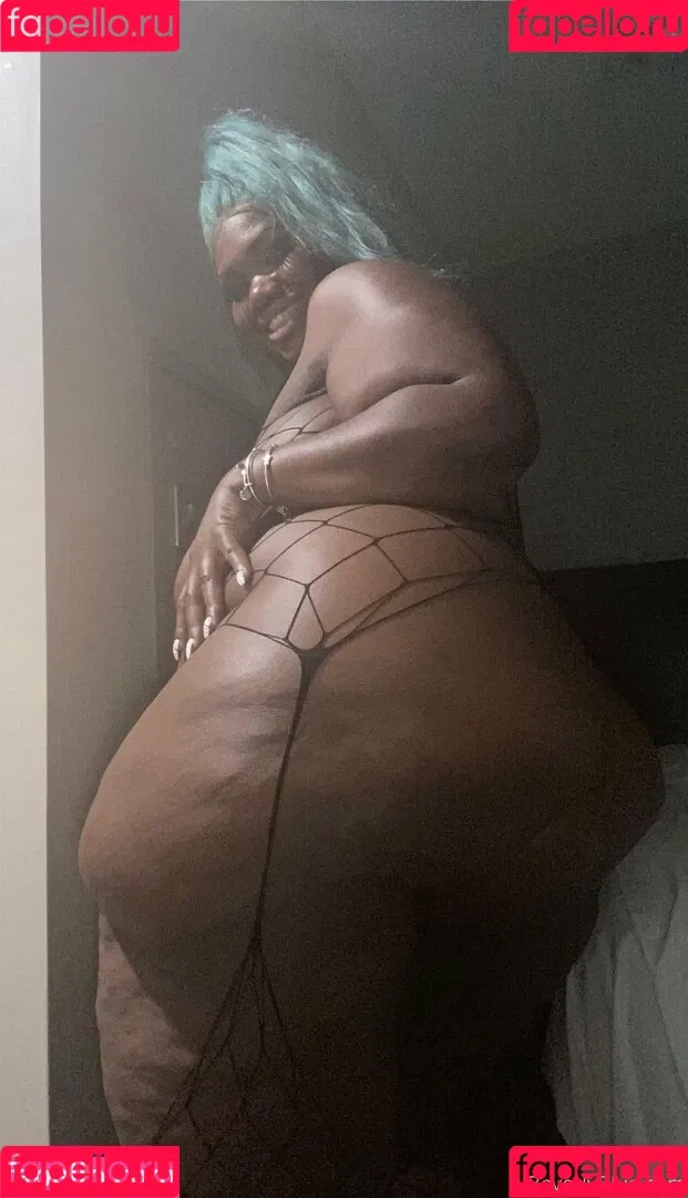 beverlyblue3x Onlyfans Photo Gallery 
