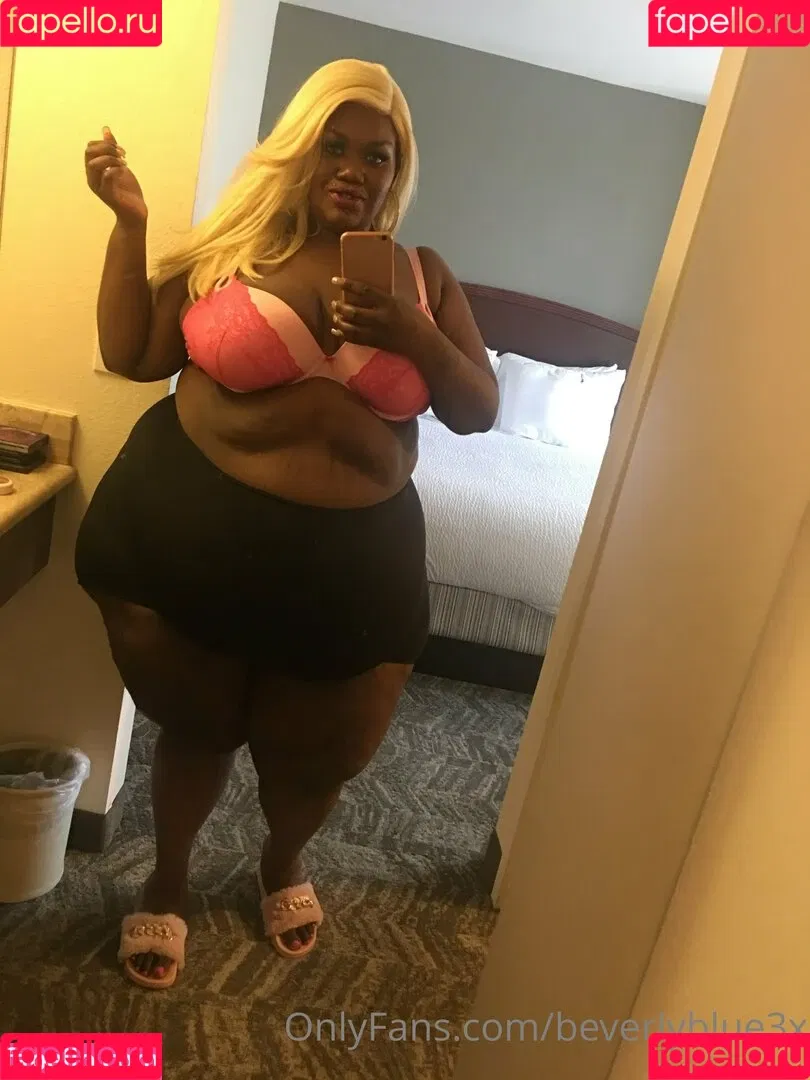 beverlyblue3x Onlyfans Photo Gallery 
