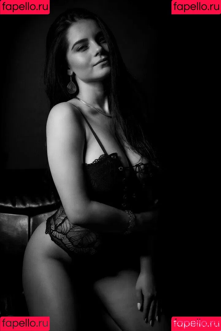 Madlen.brandao Onlyfans Photo Gallery 