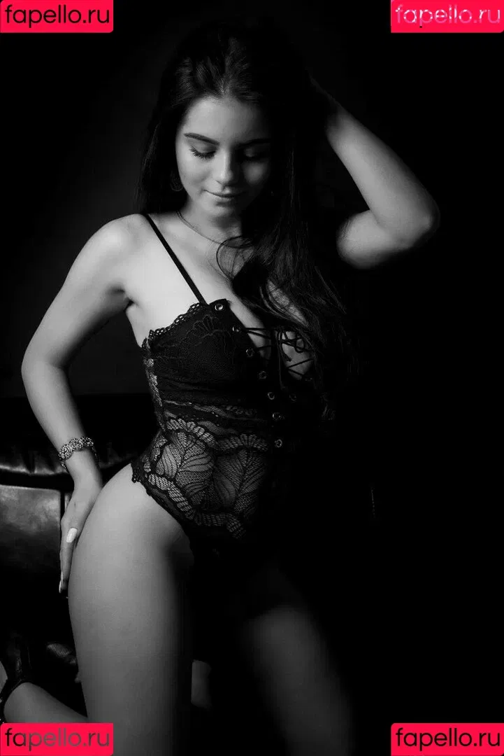 Madlen.brandao Onlyfans Photo Gallery 