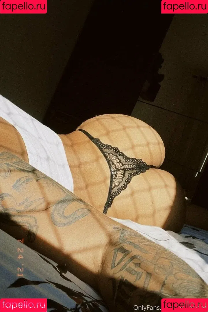 Leticia Ceroche Onlyfans Photo Gallery 
