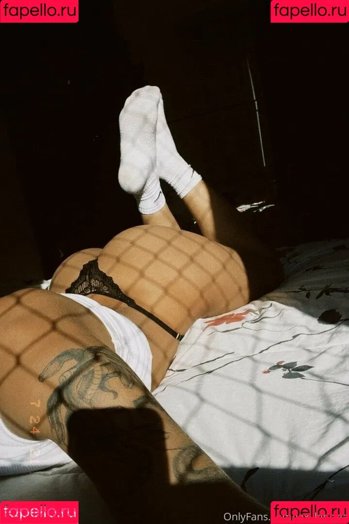 Leticia Ceroche Onlyfans Photo Gallery 