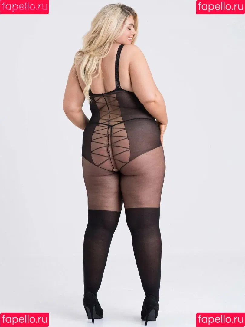 Izzy Nicholls Onlyfans Photo Gallery 