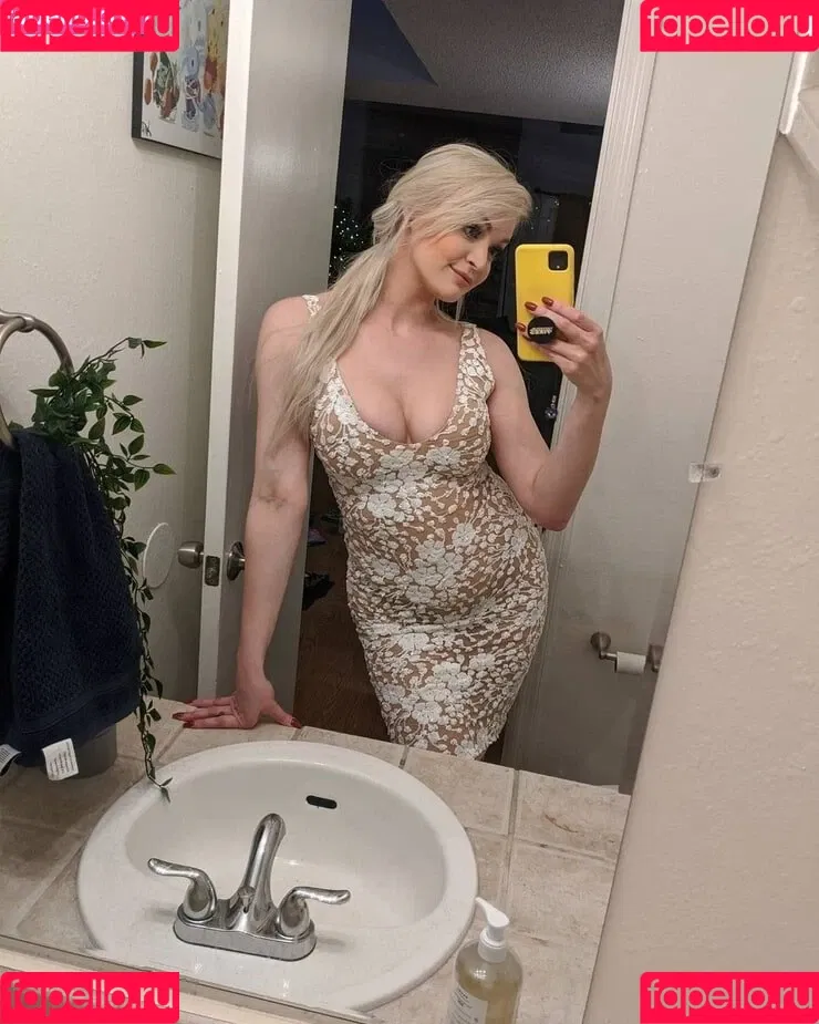 Danielle DeNicola Onlyfans Photo Gallery 