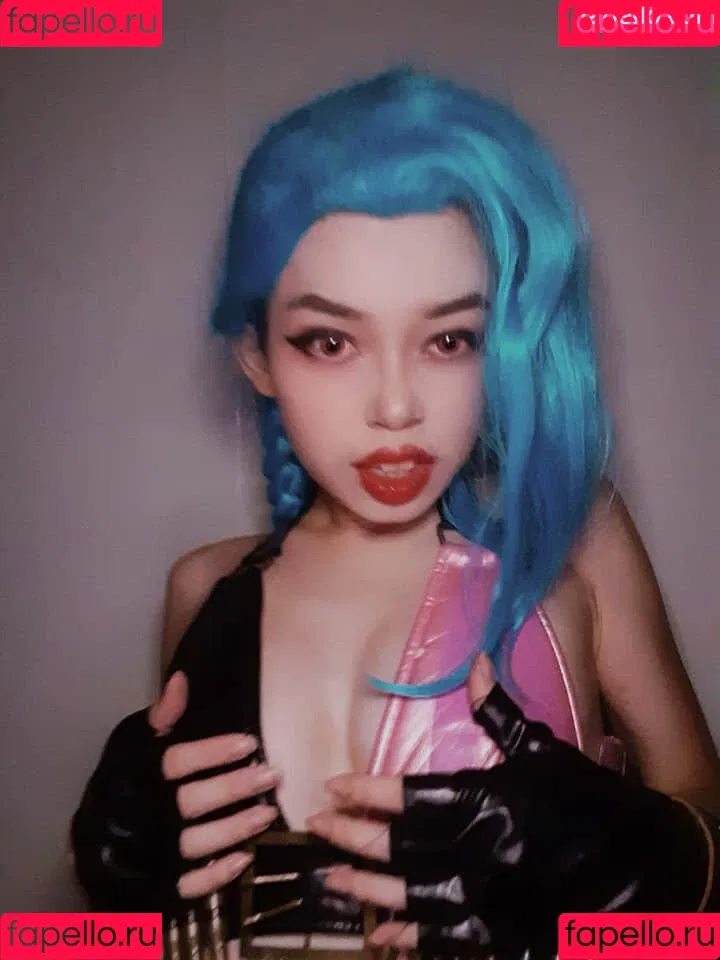 EmotionalBirdy Onlyfans Photo Gallery 