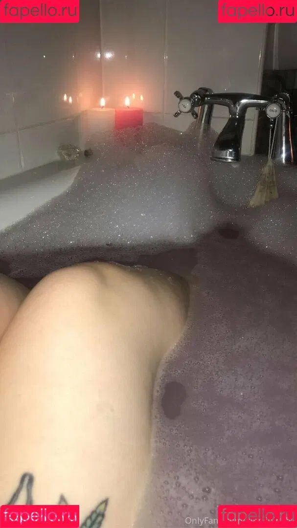 gemiinibaby Onlyfans Photo Gallery 