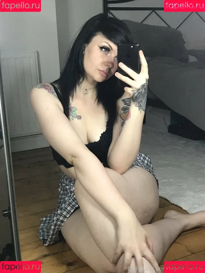 gemiinibaby Onlyfans Photo Gallery 