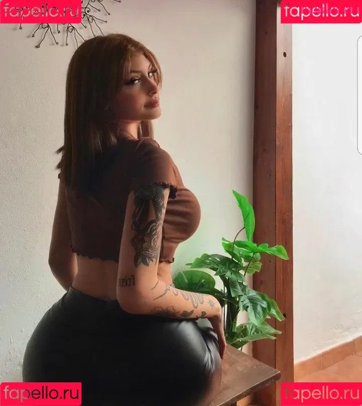 Paula Benitez Onlyfans Photo Gallery 