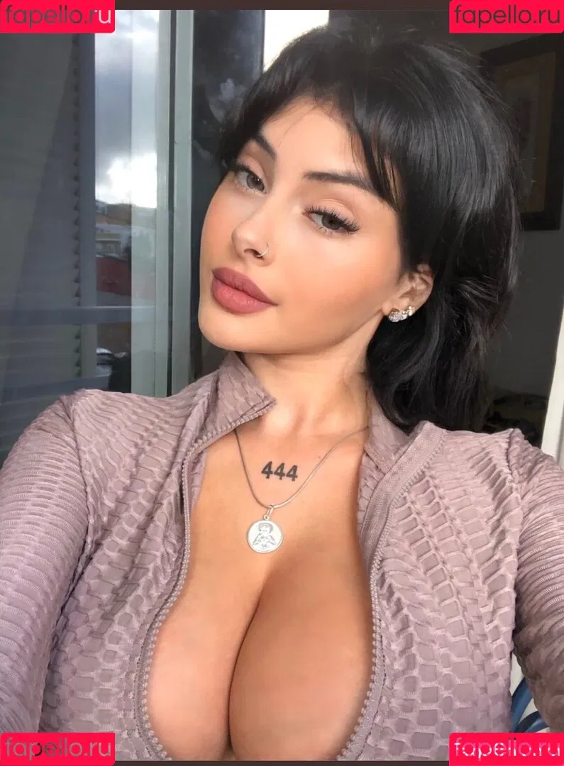 Paula Benitez Onlyfans Photo Gallery 