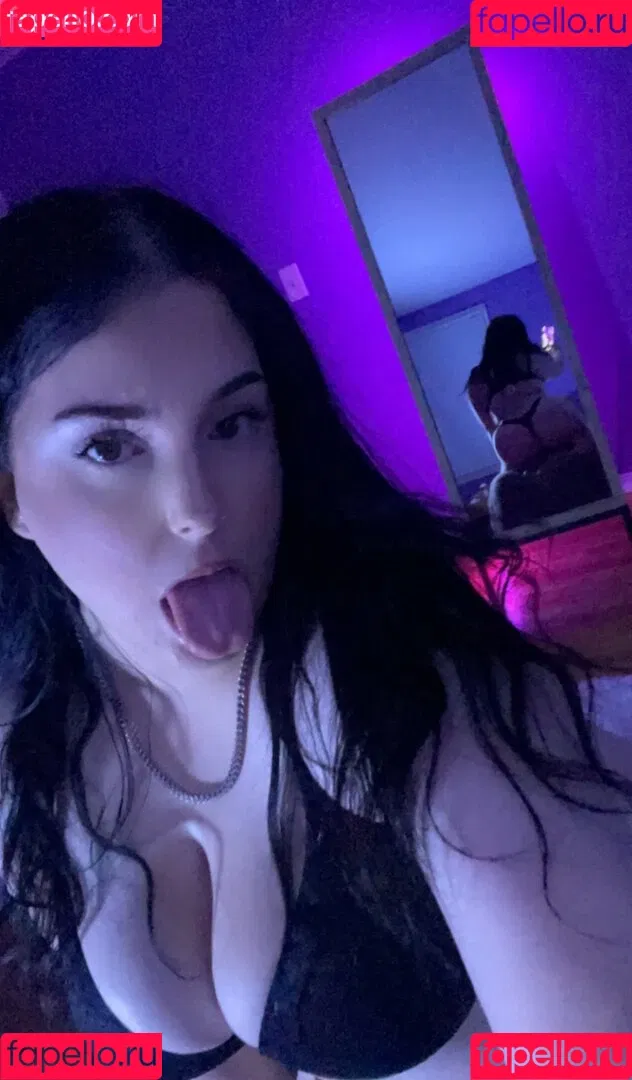 Angelinuhz Onlyfans Photo Gallery 