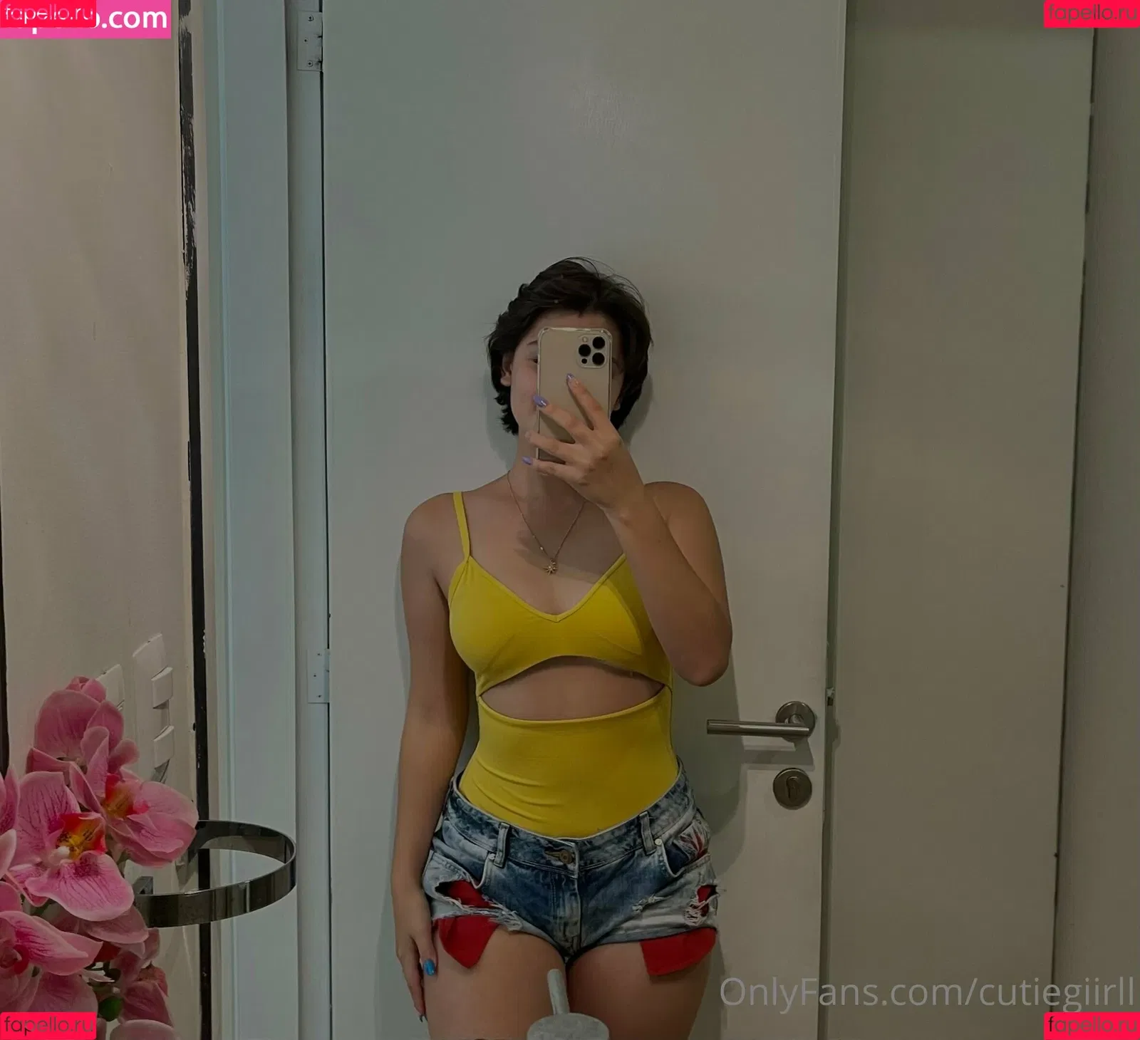 soymarianacast Onlyfans Photo Gallery 