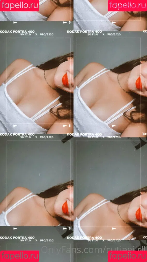 soymarianacast Onlyfans Photo Gallery 