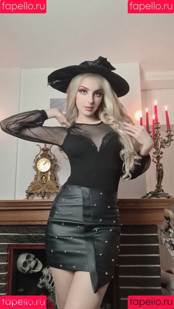 Grimoire Onlyfans Photo Gallery 