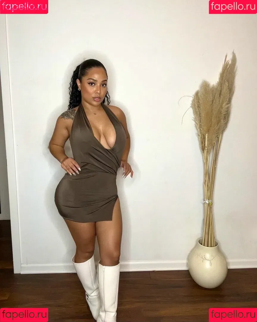 Sugey Portillo Onlyfans Photo Gallery 