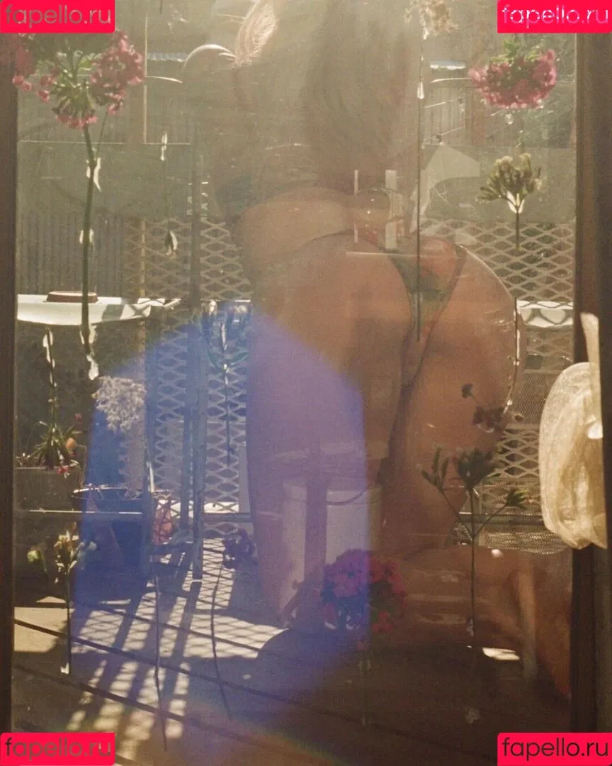 alittle_vampy Onlyfans Photo Gallery 