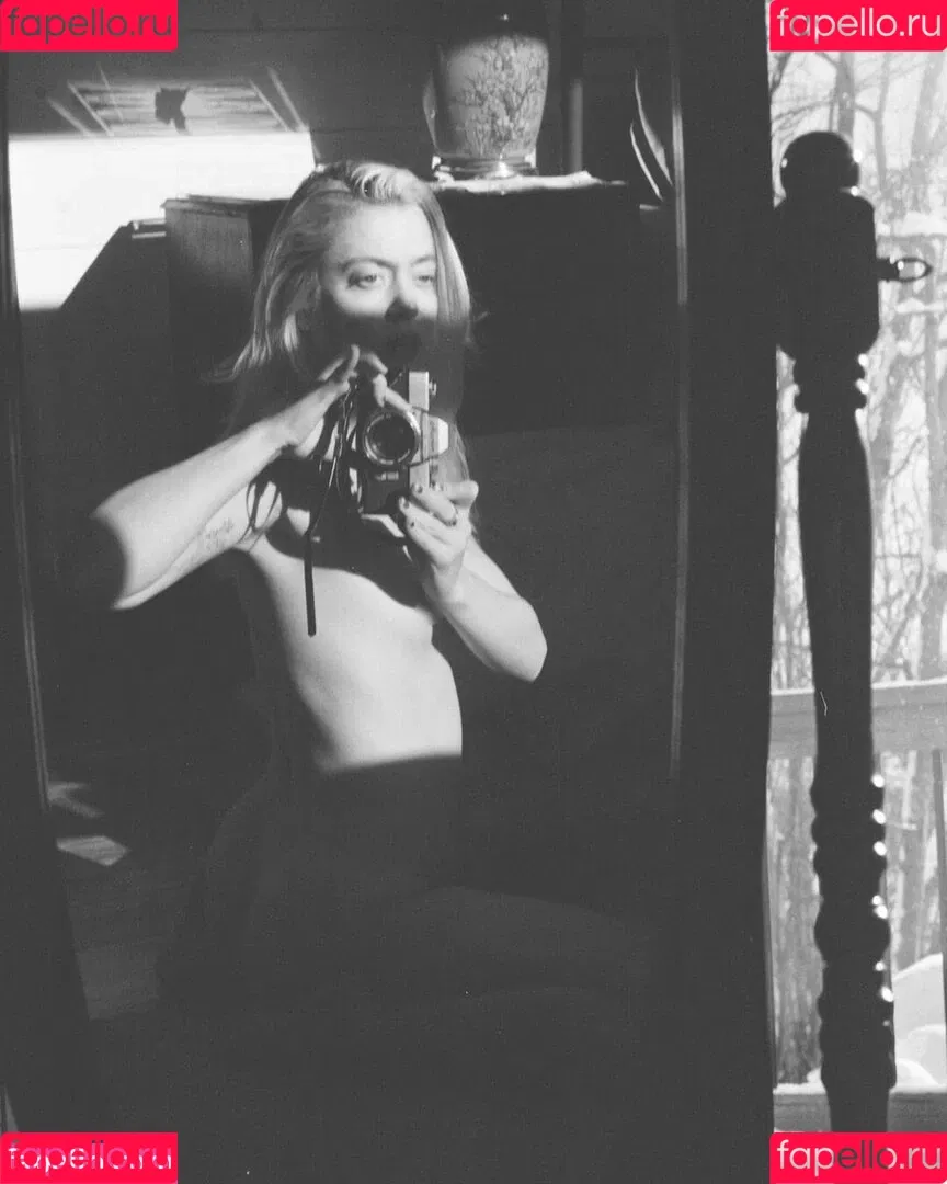 alittle_vampy Onlyfans Photo Gallery 