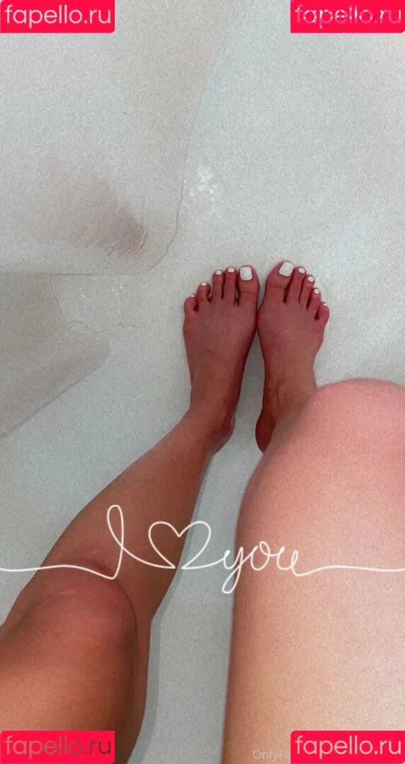 neesababyy Onlyfans Photo Gallery 