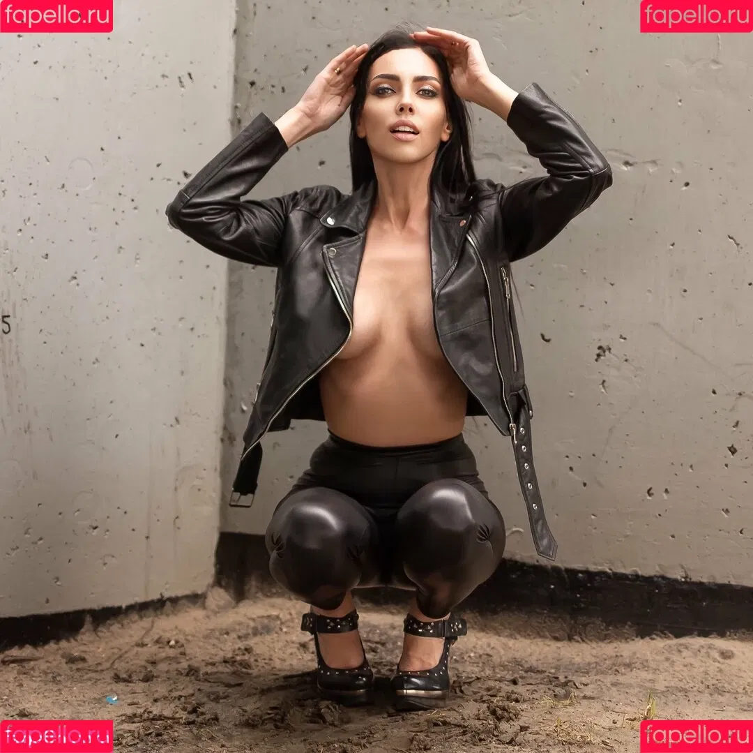 Miss Electric Onlyfans Photo Gallery 