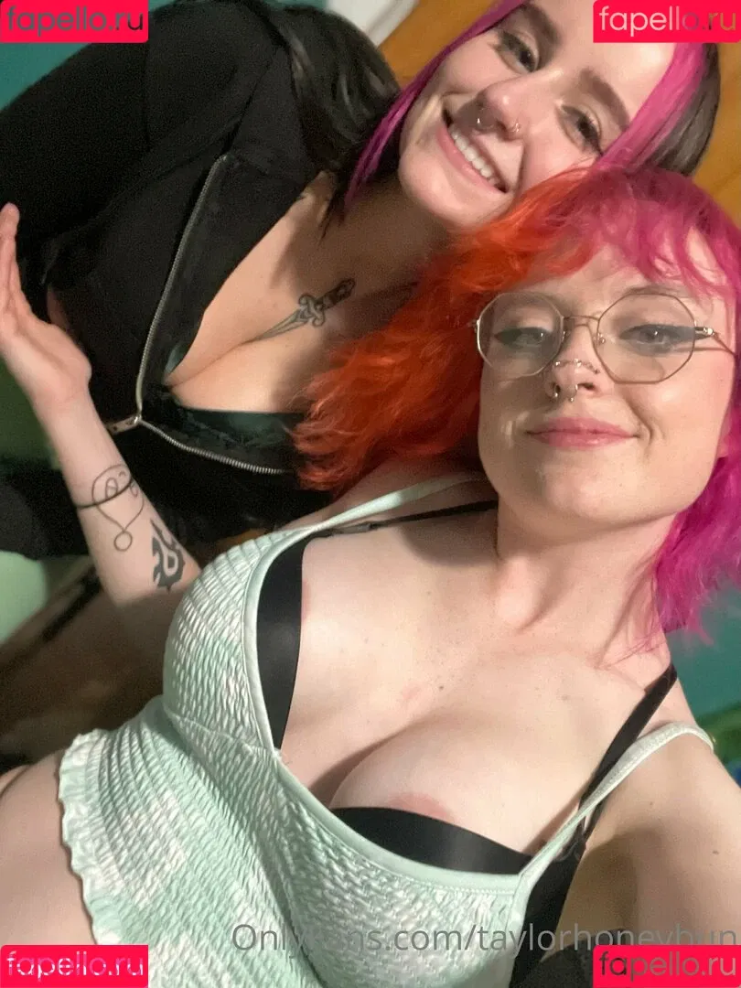 taylorhoneybun Onlyfans Photo Gallery 