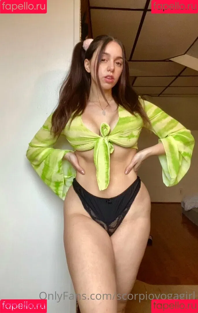 Bendy Lola Onlyfans Photo Gallery 
