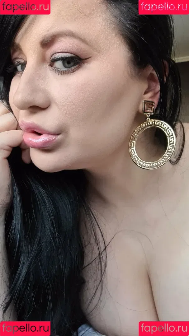larajadedeene Onlyfans Photo Gallery 