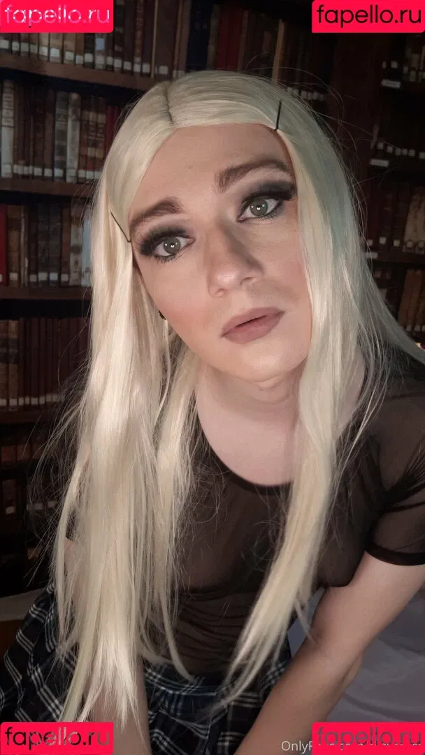 rileycross Onlyfans Photo Gallery 