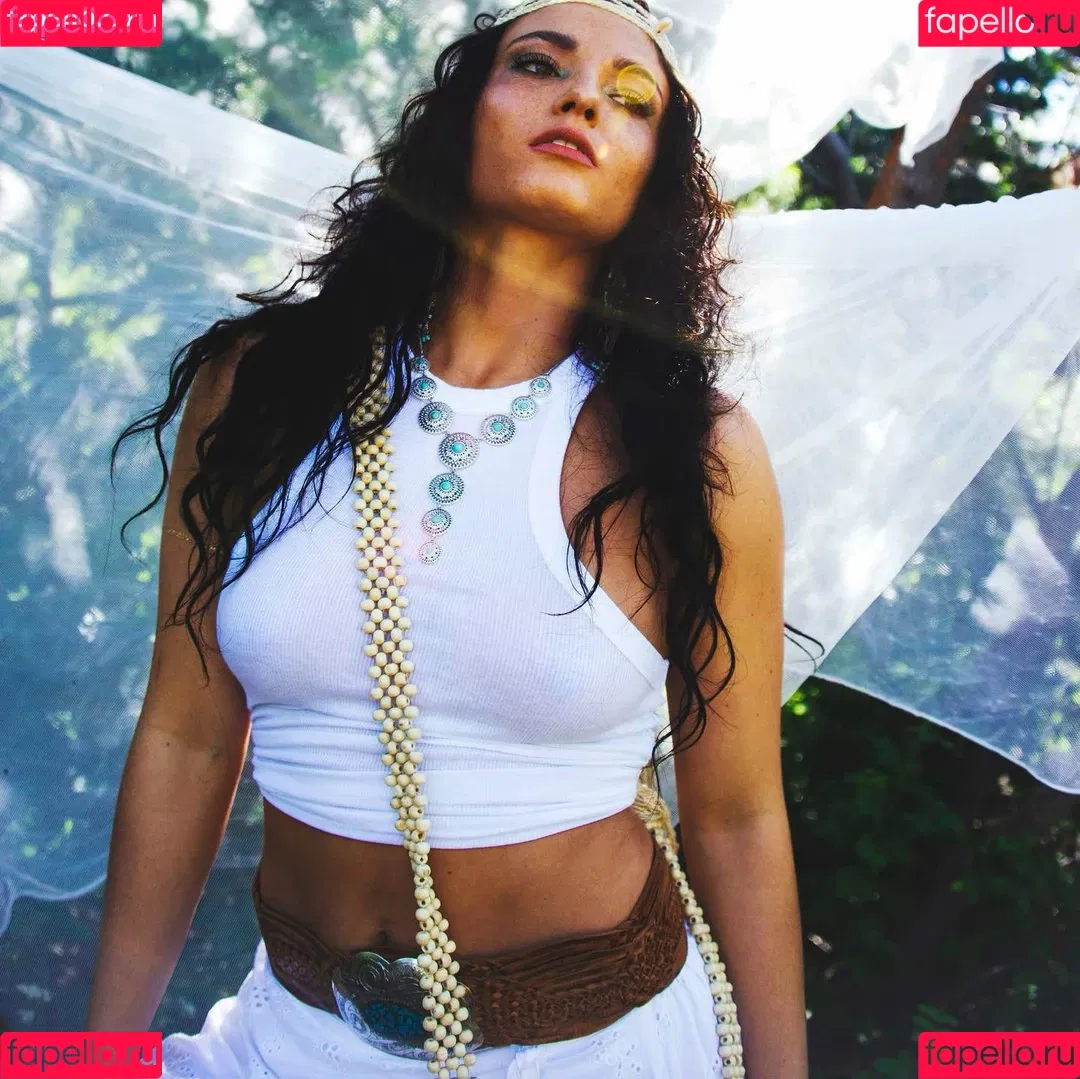 Jade Chynoweth Onlyfans Photo Gallery 