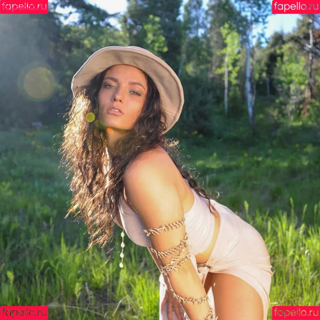 Jade Chynoweth Onlyfans Photo Gallery 