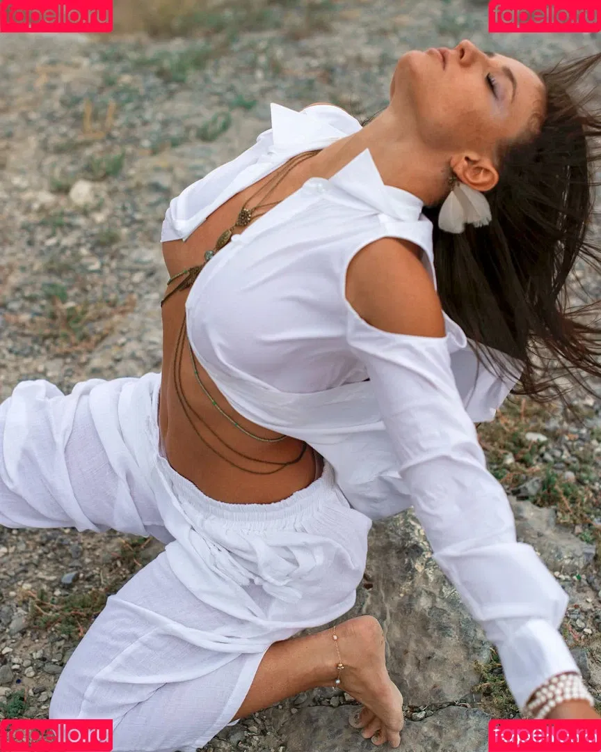 Jade Chynoweth Onlyfans Photo Gallery 