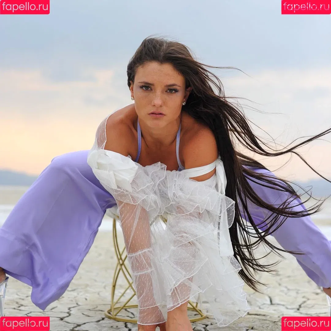 Jade Chynoweth Onlyfans Photo Gallery 