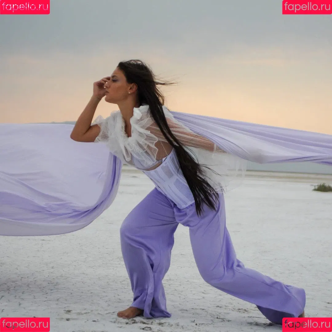 Jade Chynoweth Onlyfans Photo Gallery 