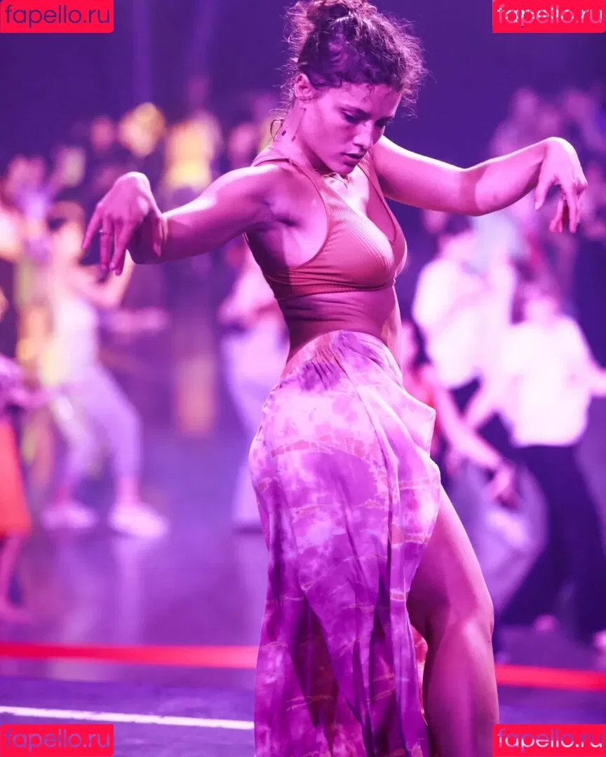 Jade Chynoweth Onlyfans Photo Gallery 