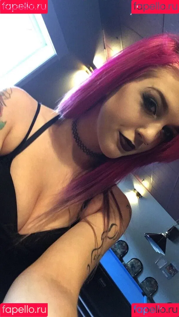 Roxxi Diamond Onlyfans Photo Gallery 