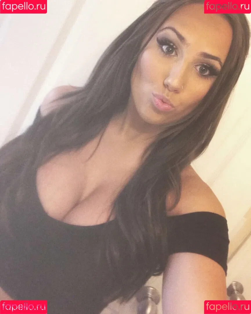 Samantha AufderHeide Onlyfans Photo Gallery 