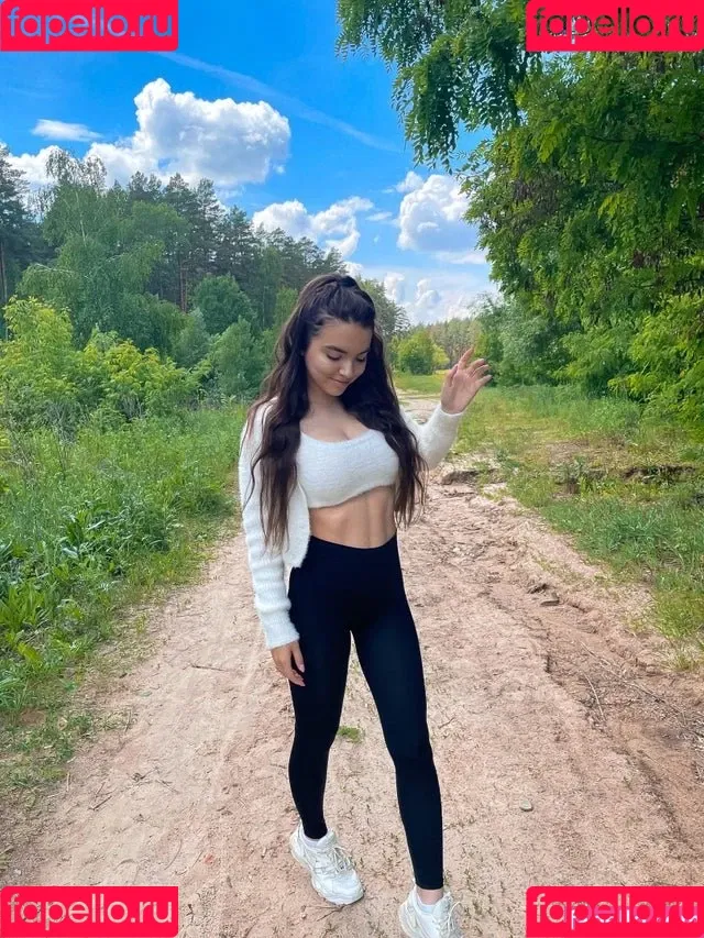 Katusha Kazeeva Onlyfans Photo Gallery 