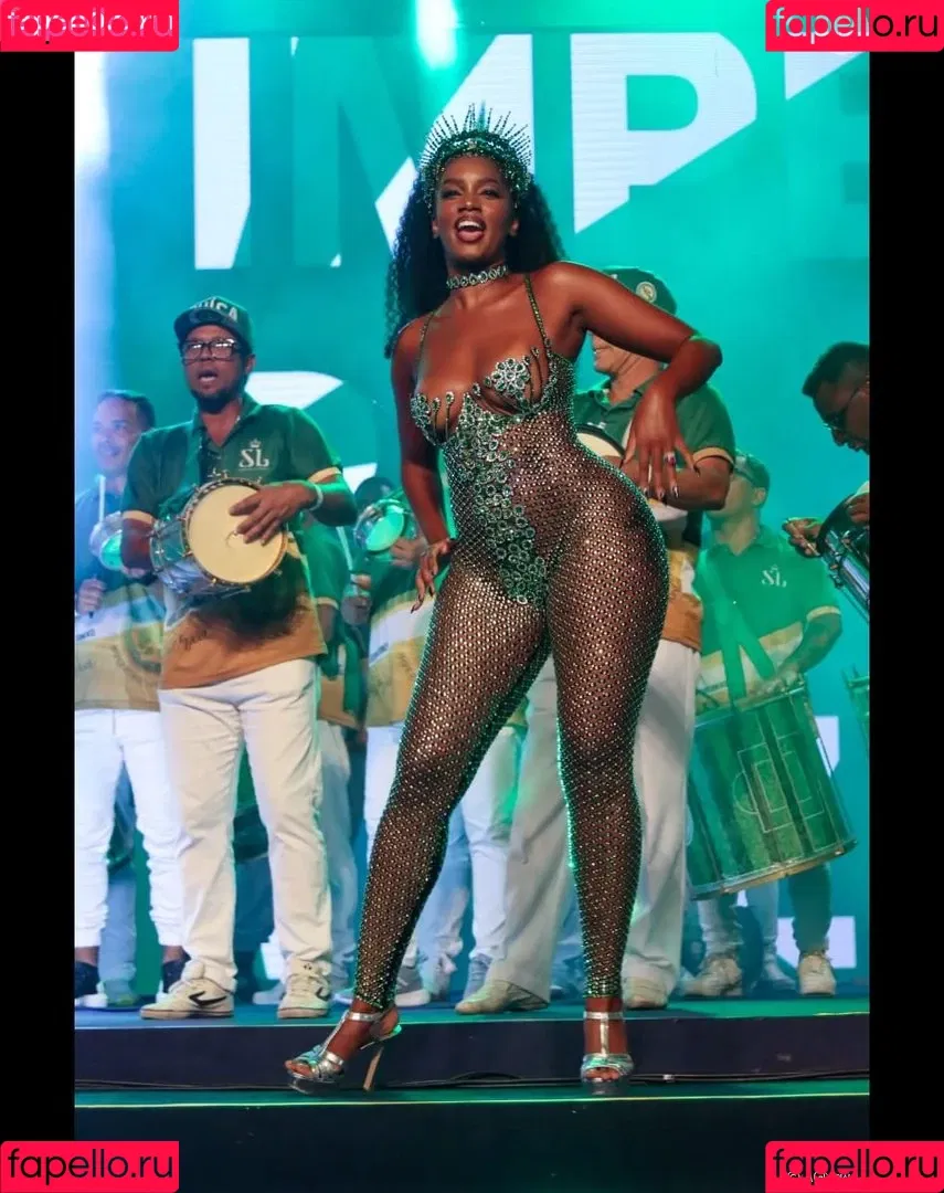 Iza Cantora Onlyfans Photo Gallery 
