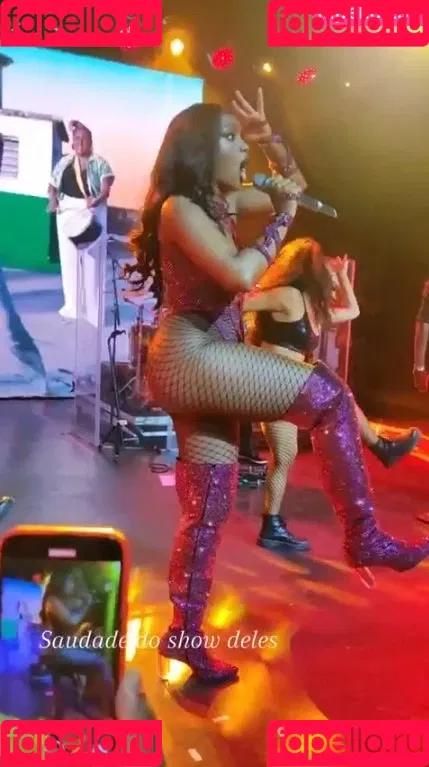 Iza Cantora Onlyfans Photo Gallery 