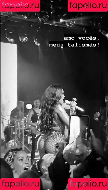 Iza Cantora Onlyfans Photo Gallery 
