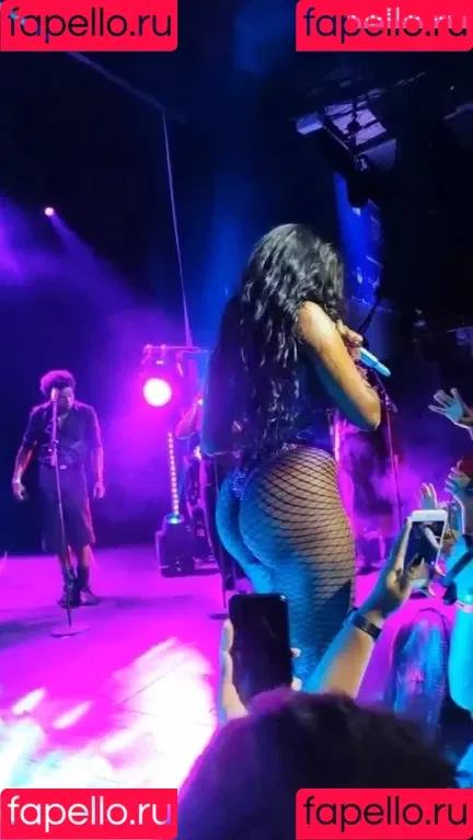 Iza Cantora Onlyfans Photo Gallery 