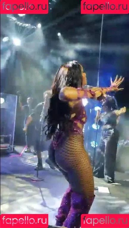 Iza Cantora Onlyfans Photo Gallery 
