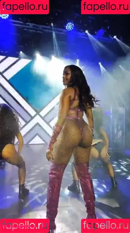 Iza Cantora Onlyfans Photo Gallery 
