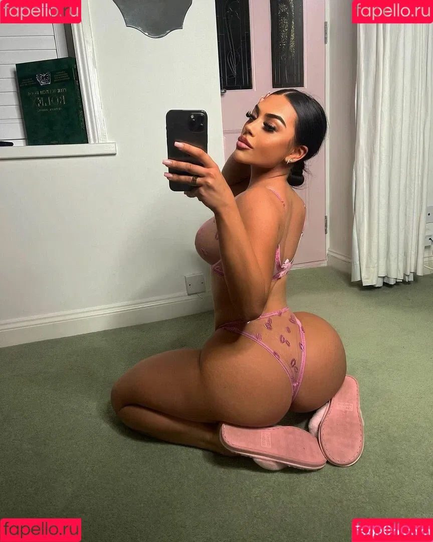 Kate Sharp Onlyfans Photo Gallery 
