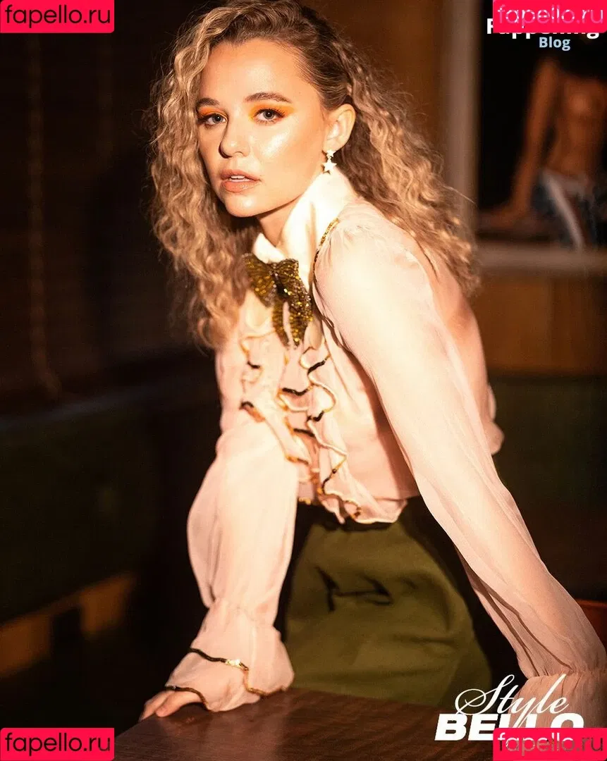 Madison Iseman Onlyfans Photo Gallery 