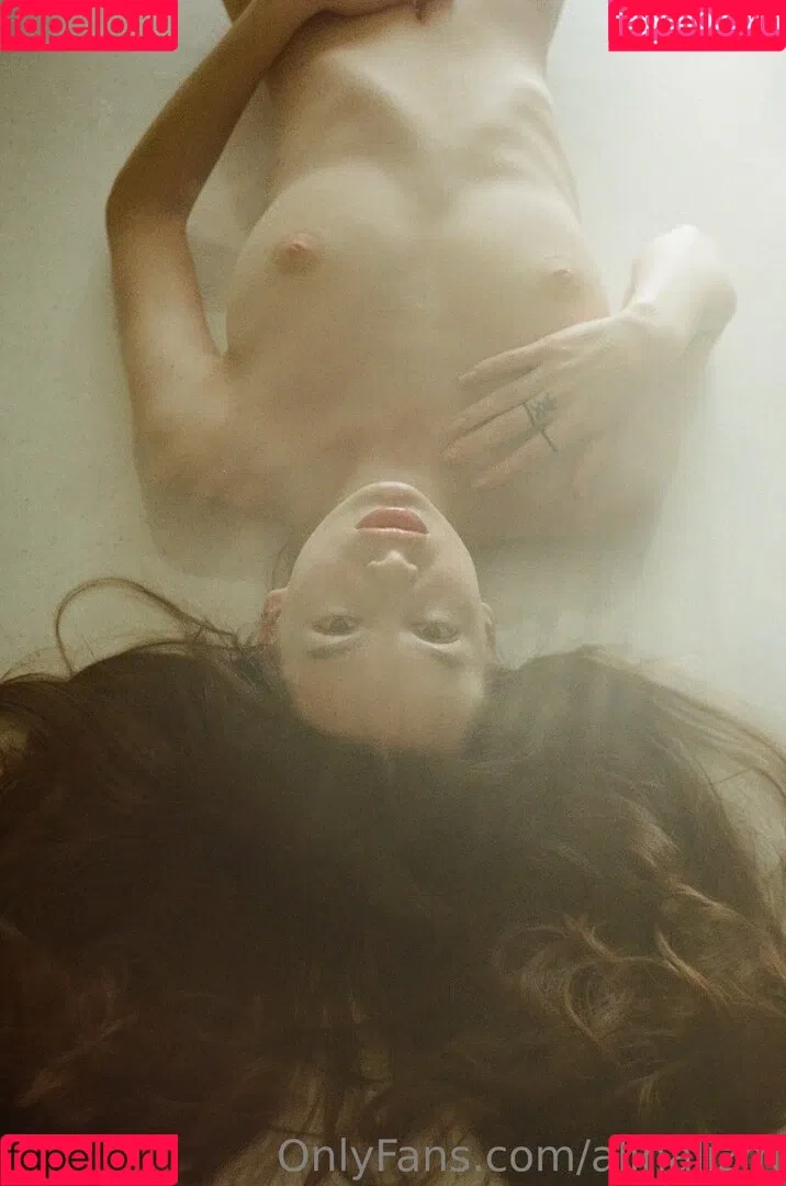 alinalizm Onlyfans Photo Gallery 
