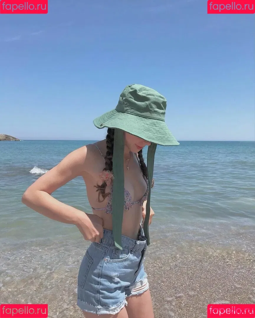 Meltem Koc Onlyfans Photo Gallery 