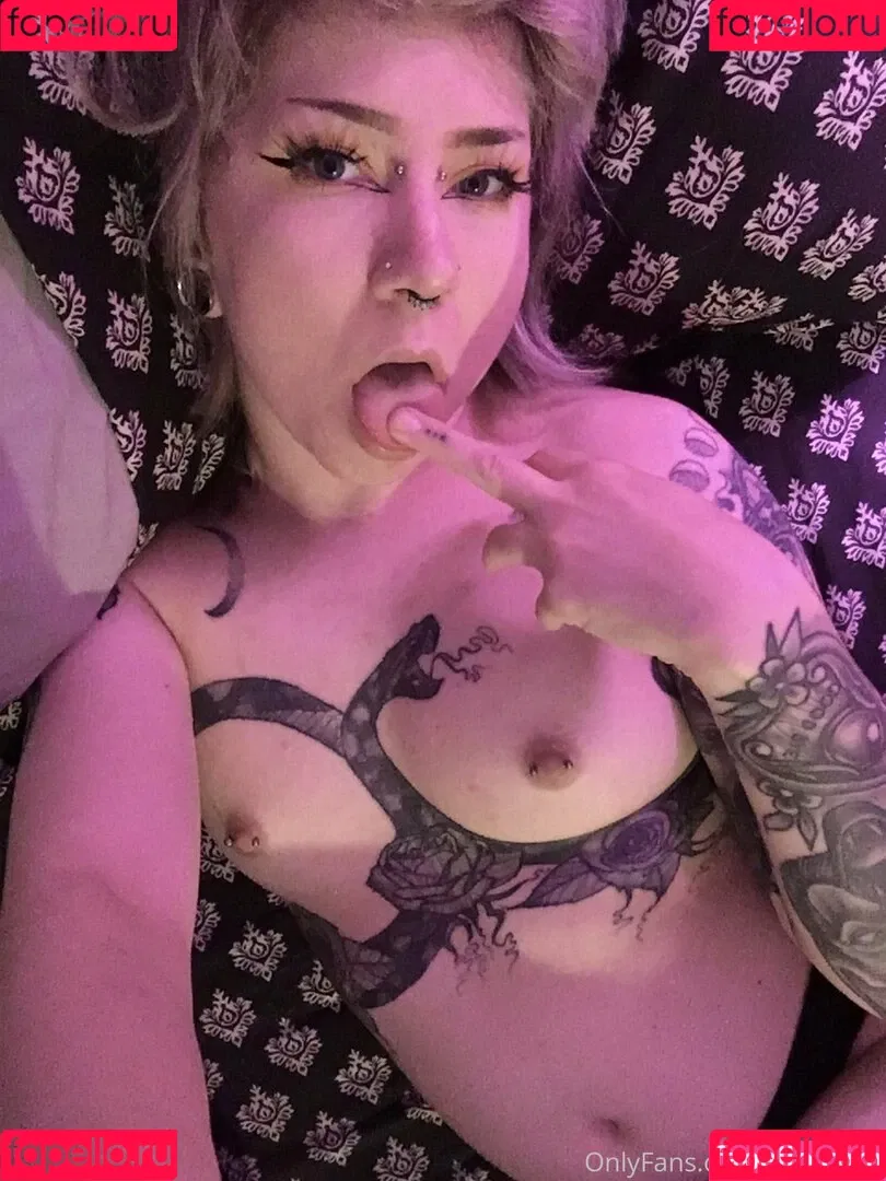 vexcherry Onlyfans Photo Gallery 